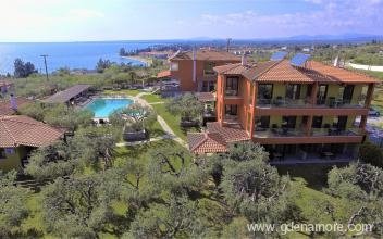 SUNDAY RESORT(Cozy Studios and Spacious Apartments), alloggi privati a Halkidiki, Grecia